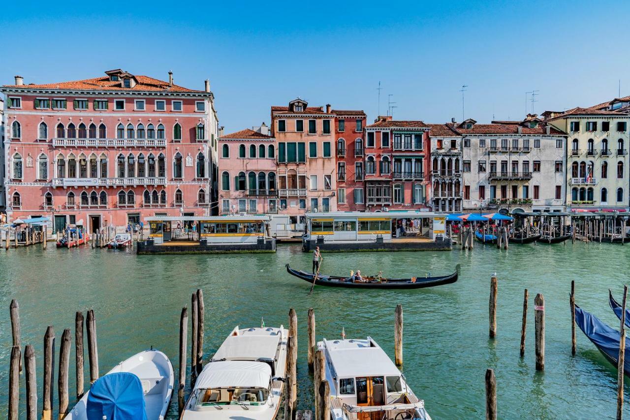 Ca' Fornoni Grand Canal Venesia Bagian luar foto
