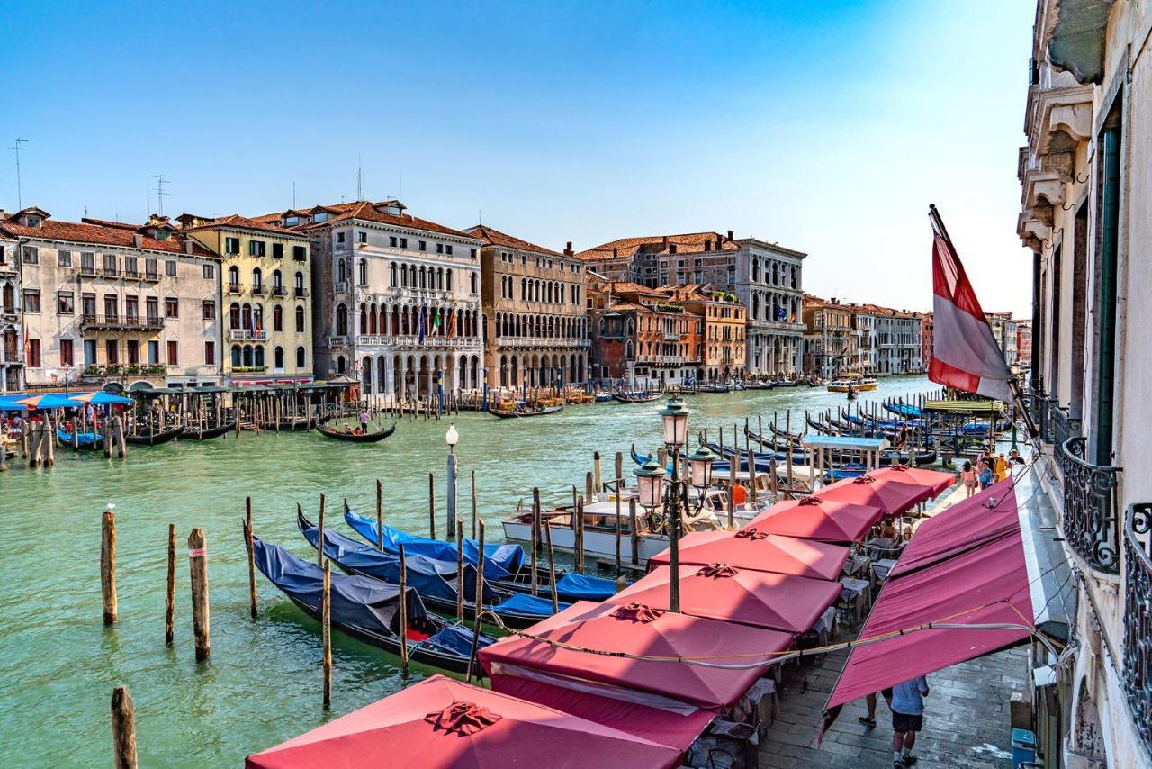 Ca' Fornoni Grand Canal Venesia Bagian luar foto